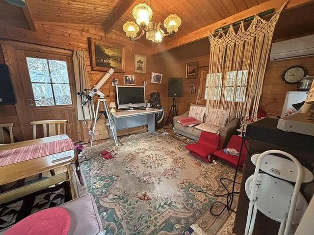 野崎3丁目　中古一戸建ての洋室|洋室10帖
■物件内覧・資金計画相談・住宅ローン相談、リフォーム相談、お問合せ受付中■
※当日・翌日のご内覧、ご相談はお電話でのお問合せがスムーズです！