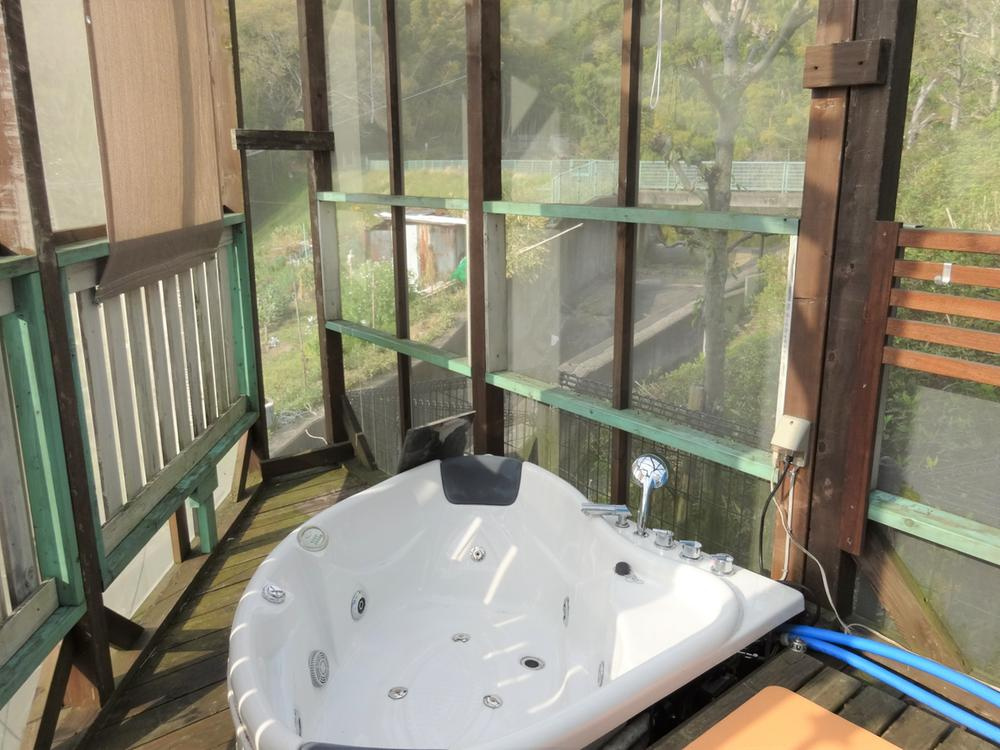 野崎3丁目　中古一戸建ての設備|ジャグジー
■物件内覧・資金計画相談・住宅ローン相談、リフォーム相談、お問合せ受付中■
※当日・翌日のご内覧、ご相談はお電話でのお問合せがスムーズです！