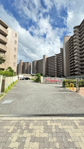 コート甲子園南２番館の駐車場|駐車場