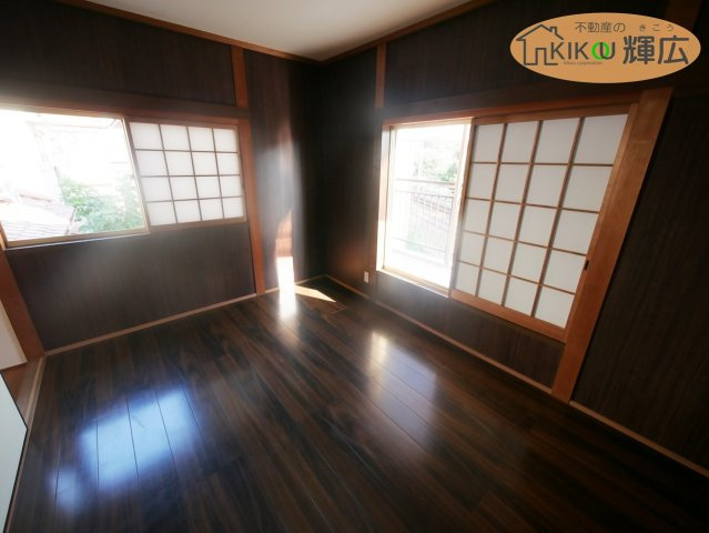 加古川市野口町野口　中古戸建の寝室