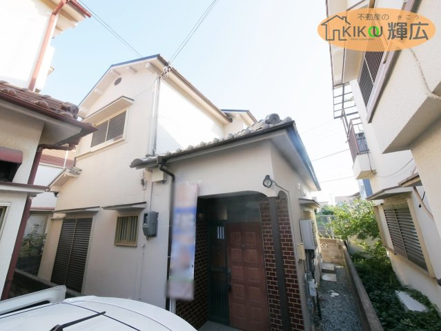 【外観】 | 加古川市野口町野口　中古戸建 | 土地面積103.01平米の3DKです。現況、空き家ですので現地ご案内はいつでも出来ます。