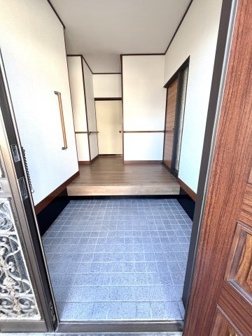 【玄関】 | 米子市中島1丁目中古戸建