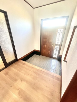 【玄関】 | 米子市中島1丁目中古戸建