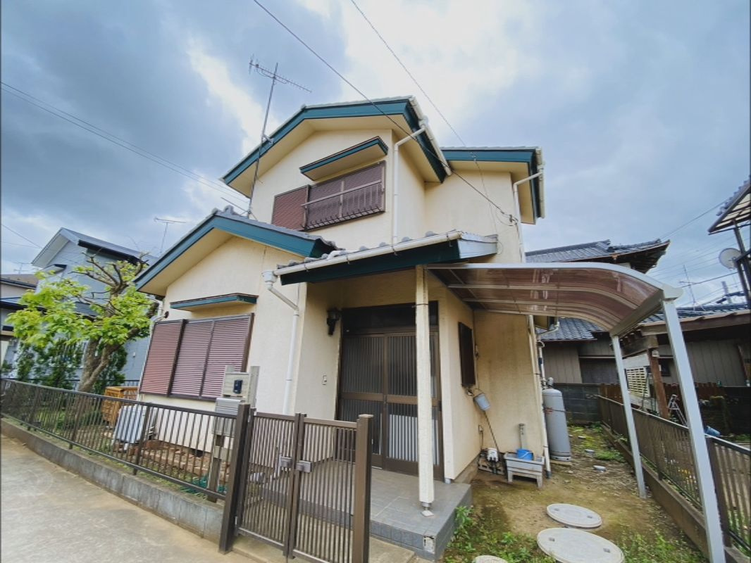 八街ろ　中古戸建の外観