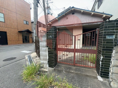 【エントランス】 | 池田市石橋4丁目戸建