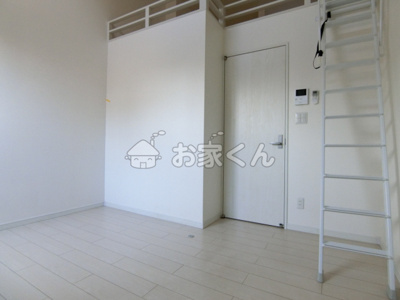 【居間・リビング】 | メゾンドイスティクラール | 室内