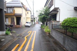 【前面道路含む現地写真】