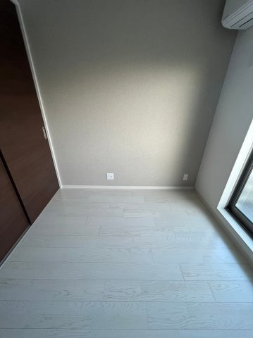 ルミエール弥刀の洋室