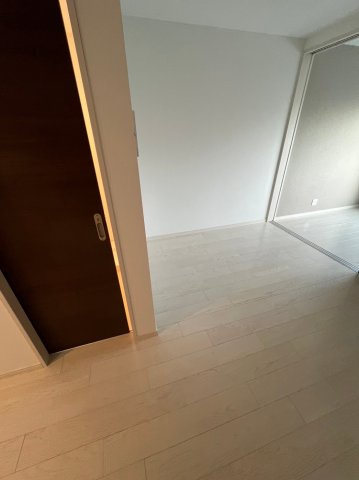 ルミエール弥刀の居間・リビング