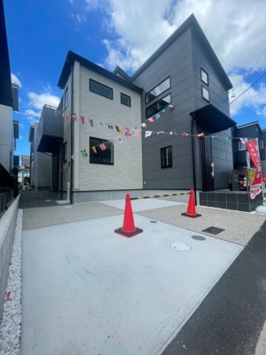 【駐車場】 | BLOOMINGGARDEN名古屋市緑区平手南1丁目全5棟＜新築一戸建て仲介手数料無料＞ | 仲介手数料キャンペーン実施中です♪詳細は弊社ホームページもしくはスタッフまでお気軽にお問合せ下さいませ♪ お役に立てる自信があります♪