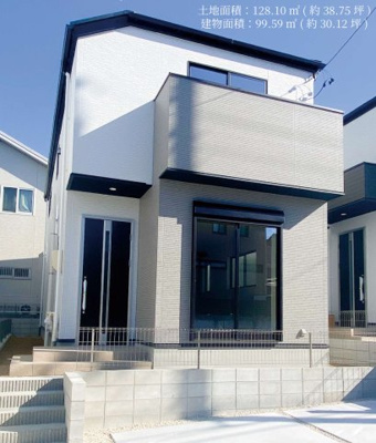 【外観】 | Terrechez緑区藤塚1期全4棟＜新築一戸建て仲介手数料無料＞ | おしゃれな外観です