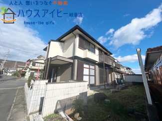 【外観】 | 岐阜市小野再生住宅！水回りすべて新品交換！外壁塗装工事！住宅ローンの月々のご返済額3万円台！