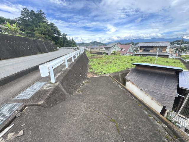 鼻高町売地