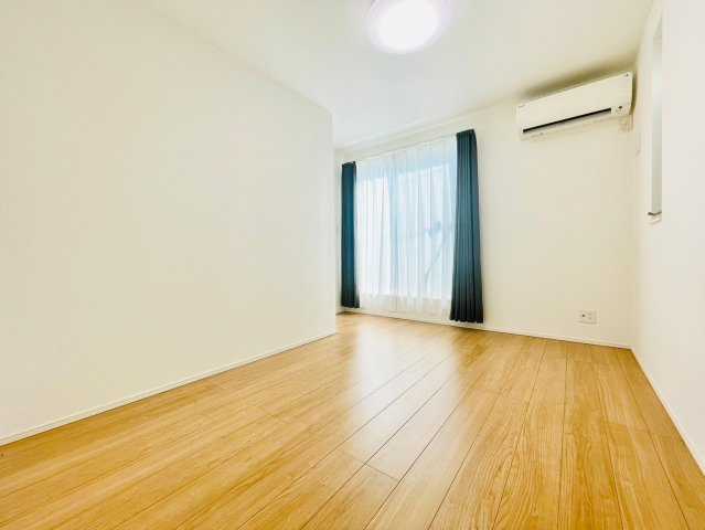 名東区上社三丁目戸建の洋室|3階洋室約5.7帖②