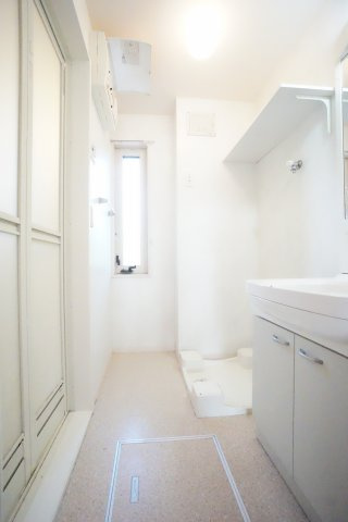 【洗面所】 | Peti nature | ※同物件、同タイプ、間取り反転のお部屋です