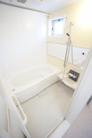 【浴室】 | Peti nature | ※同物件、同タイプ、間取り反転のお部屋です