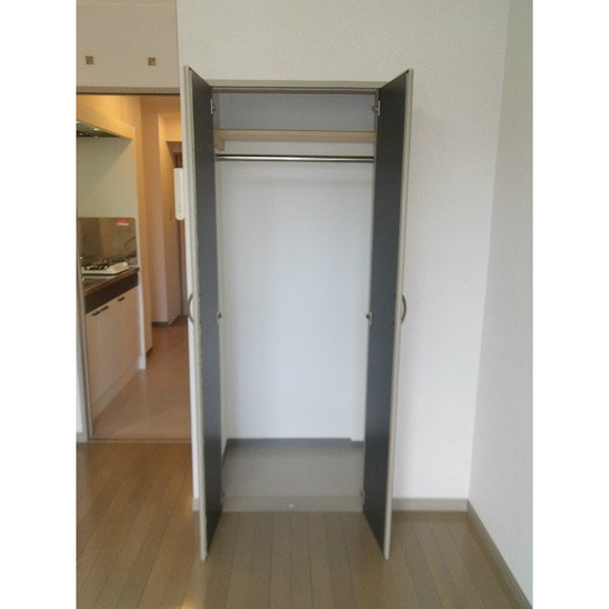 家具家電一式付き！仲介手数料は半月分です！ 