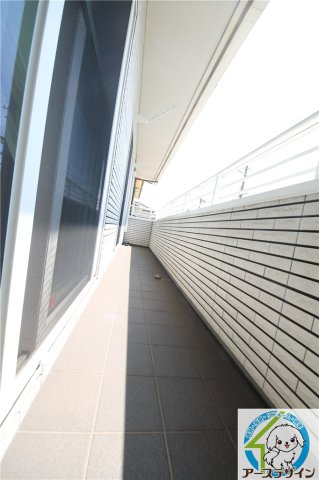 加古郡播磨町宮西１丁目の中古一戸建のバルコニー|お洗濯にも便利なバルコニー付き