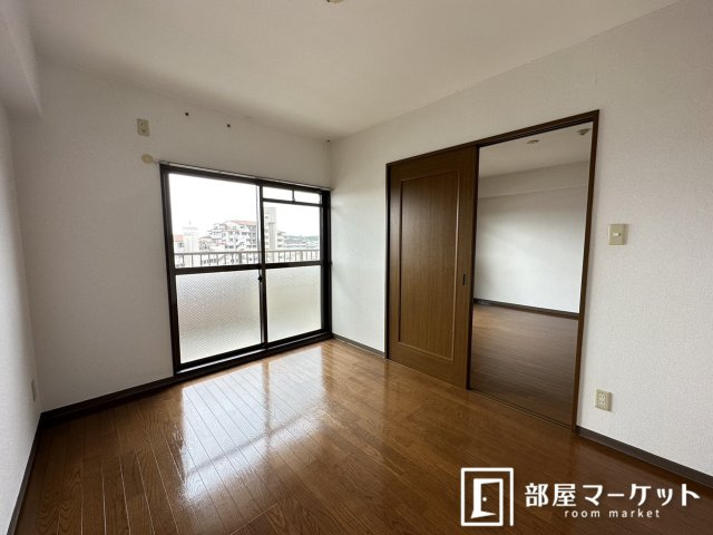 【洋室】 | イーストロイヤルサイトウ | 同型タイプ