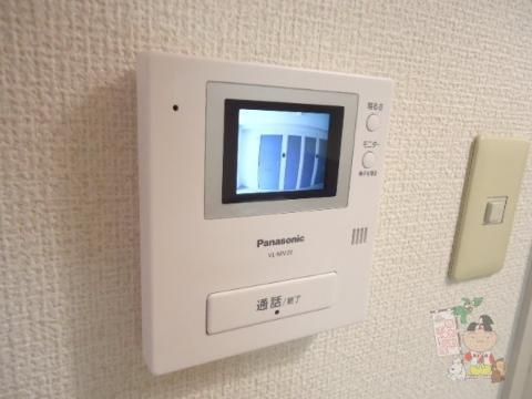 森ビルのセキュリティ|カメラ付インターホン