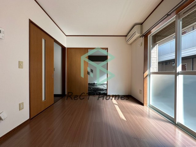 メゾン付城の居間・リビング