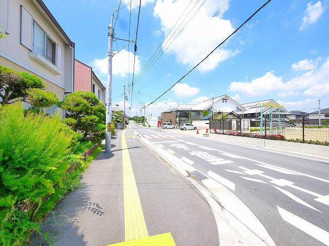 北岡シャッター付ガレージ