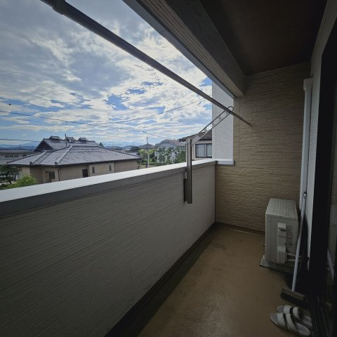 下之城町183-20　4LDKのバルコニー