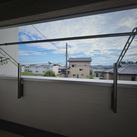 下之城町183-20　4LDKのバルコニー