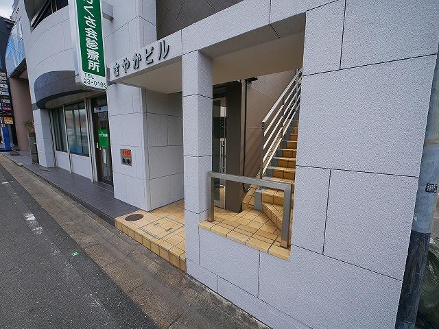 三条さやかビル