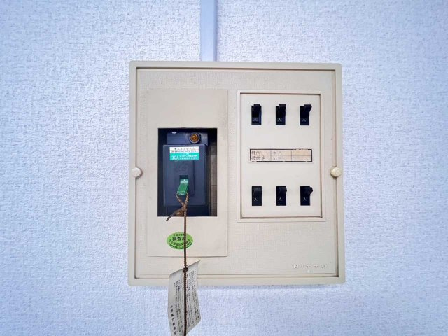 センター篭田