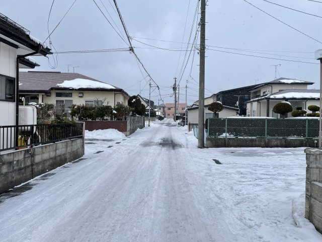八戸市大字河原木字小田上の前面道路含む現地写真