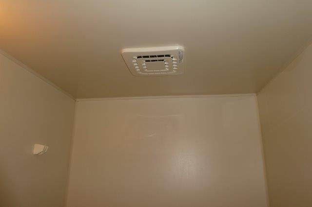 倉敷市老松町１丁目のアパートの浴室|浴室換気扇