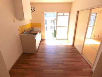 【居間・リビング】 | エステートピアタナベA