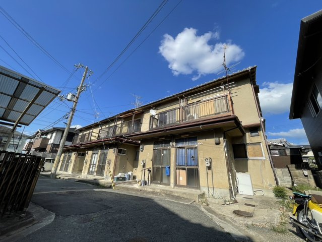 奈良市南紀寺町2丁目貸家の外観|外はこのようになっています