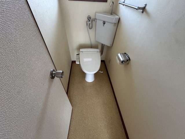 藤塚アームのトイレ