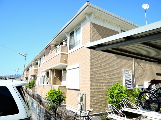 【外観】 | エアリーレジデンス芝生