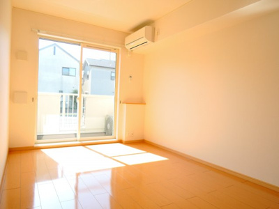 【洋室】 | エアリーレジデンス芝生