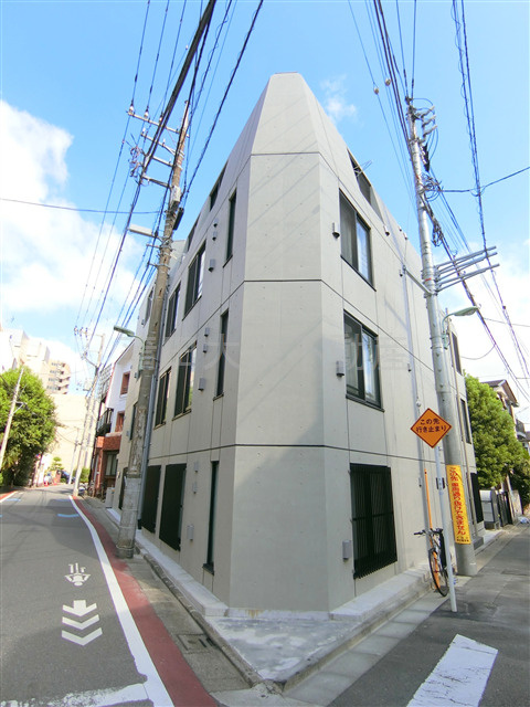 COCOFLAT蒲田EASTの外観