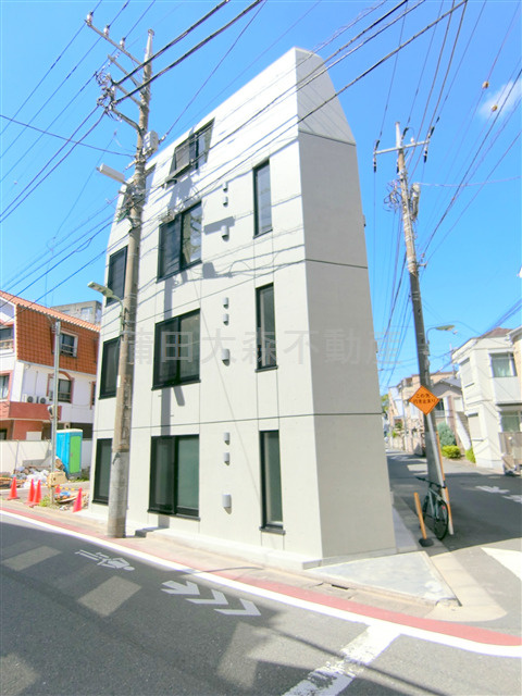COCOFLAT蒲田EASTの外観