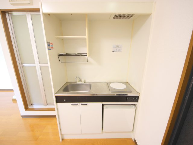 北和通商ビルのキッチン