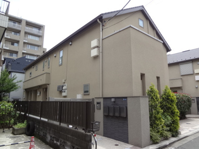 ★三鷹駅徒歩５分・通勤通学に便利な立地★