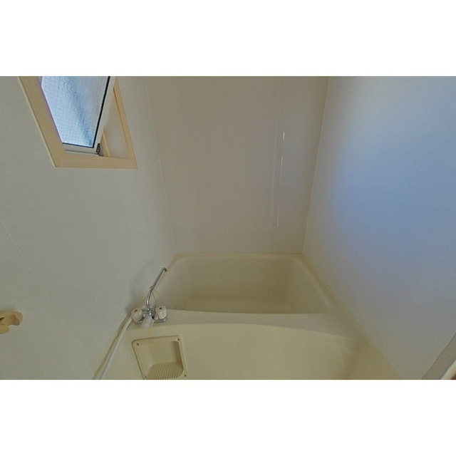 エースハイツの浴室