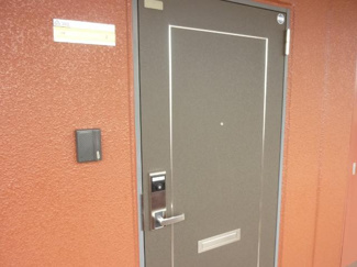 【玄関】 | イースト　ステージ | 玄関