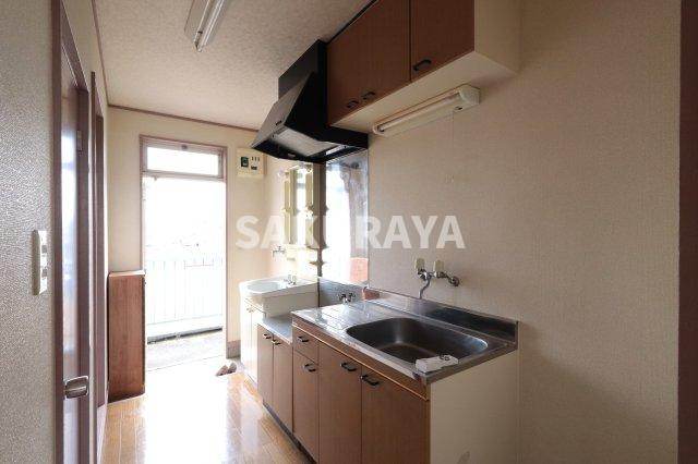 堀込レジデンスのキッチン|2025年3月撮影