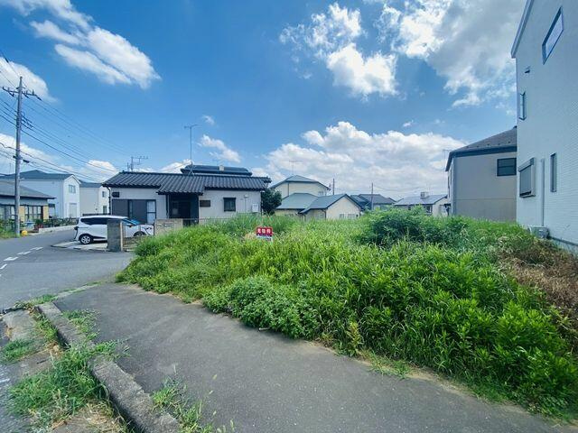 富里市七栄の売地の外観|前面道路含む現地写真