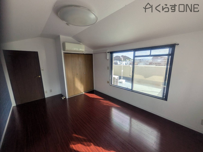 【洋室】 | サリチェ青山