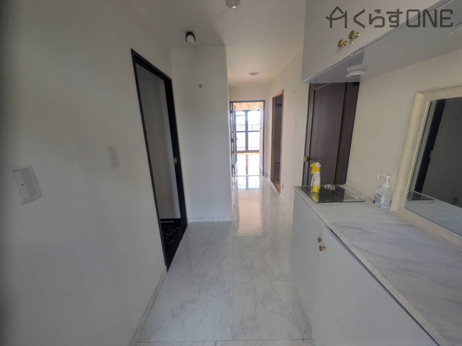 【玄関】 | サリチェ青山