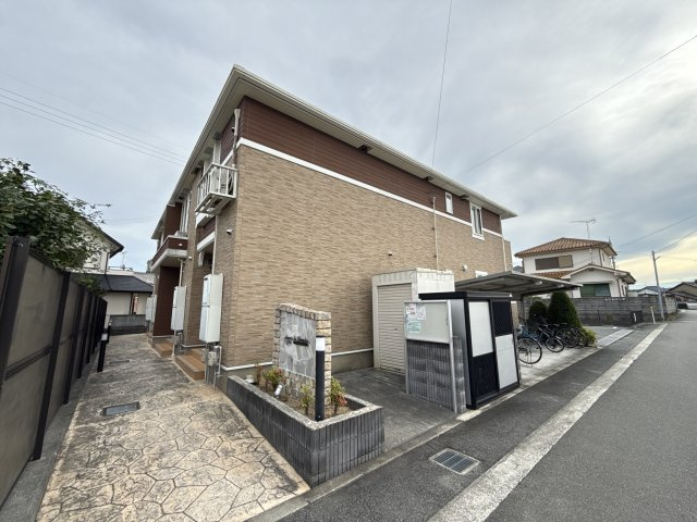 アヴニール　ラ　シャンブル