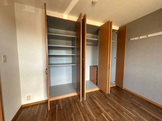 ウィンズパレス雅の収納