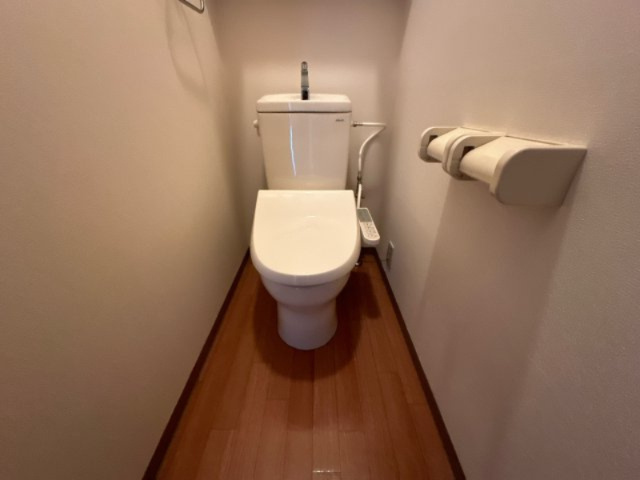 ウィンズパレス雅のトイレ